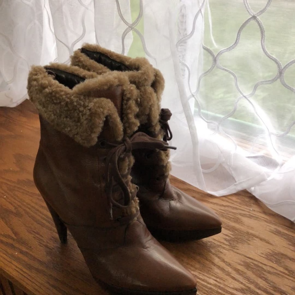 Stuart Weitzman Brown leather boots